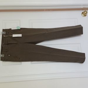 Brand New Super Soft NWT size 28/6 Ankle length Stretch